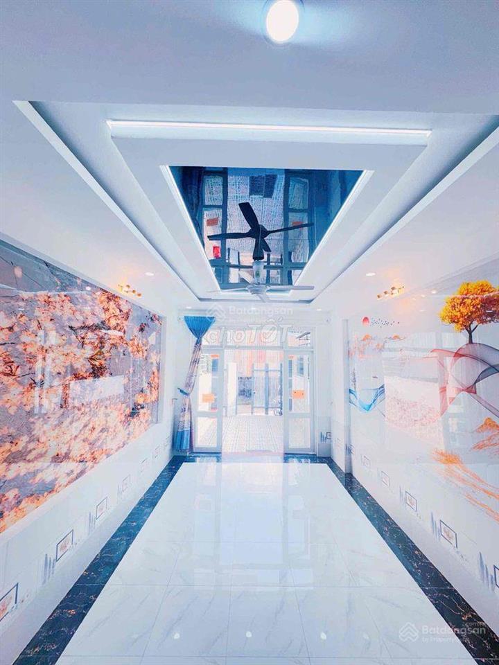 Bán nhà hẻm ô tô dĩ an  114m2  4pn sân ô tô rộng gần vincom dĩ an 4,69 tỷ