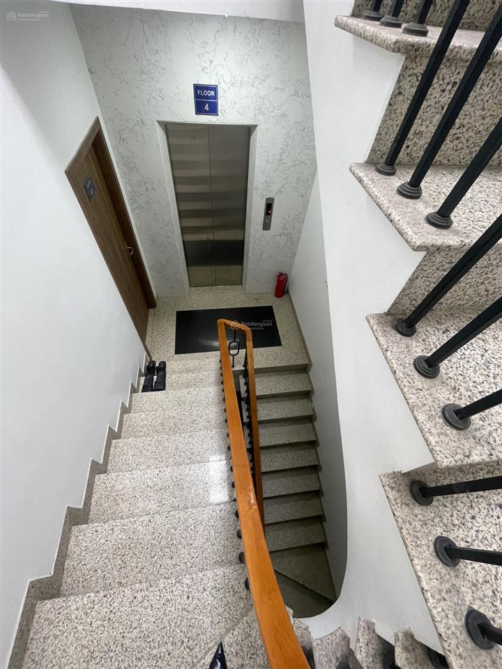 Cực rẻ căn liền kề paris 98m2 hoàn thiện có thang máy, vị trí gần bể bơi, đường thông giá 16,x tỷ
