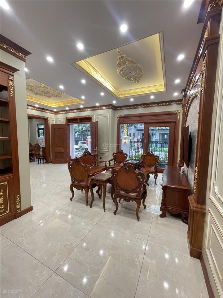 Bán căn song lập hoàn thiện cực đẹp giá tốt khu manhattan 144m2 giá 2x tỷ