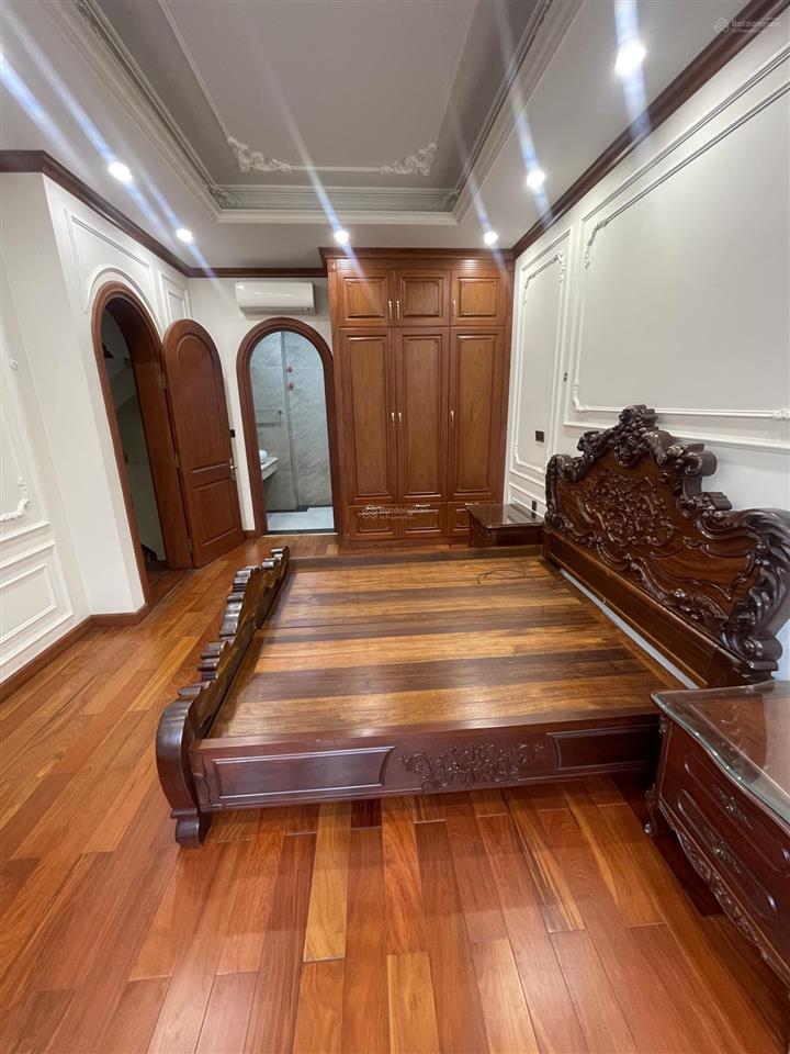 Bán căn song lập hoàn thiện cực đẹp giá tốt khu manhattan 144m2 giá 2x tỷ