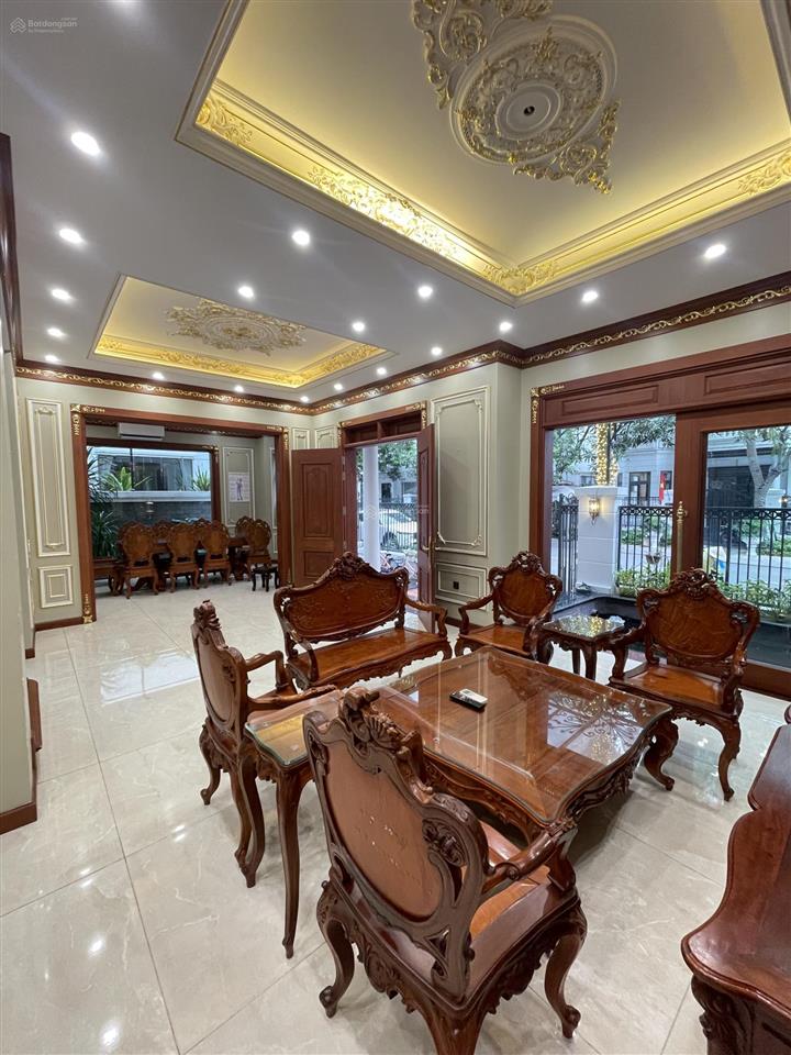 Bán căn song lập hoàn thiện cực đẹp giá tốt khu manhattan 144m2 giá 2x tỷ
