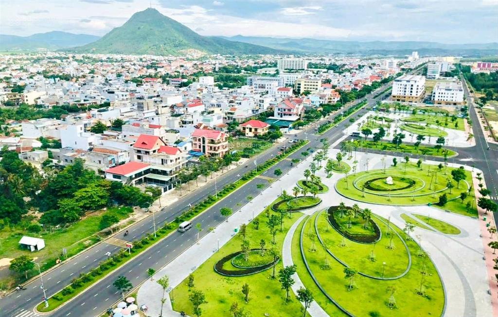 *sập hầm* bt hùng vương giá 18,5 tỷ ( có tl)