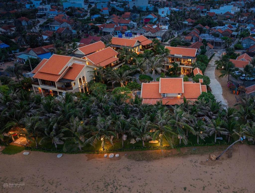 Hot! bán cắt lỗ 636m2  đất làng lò  gần sun village  giá 7,7 tỷ