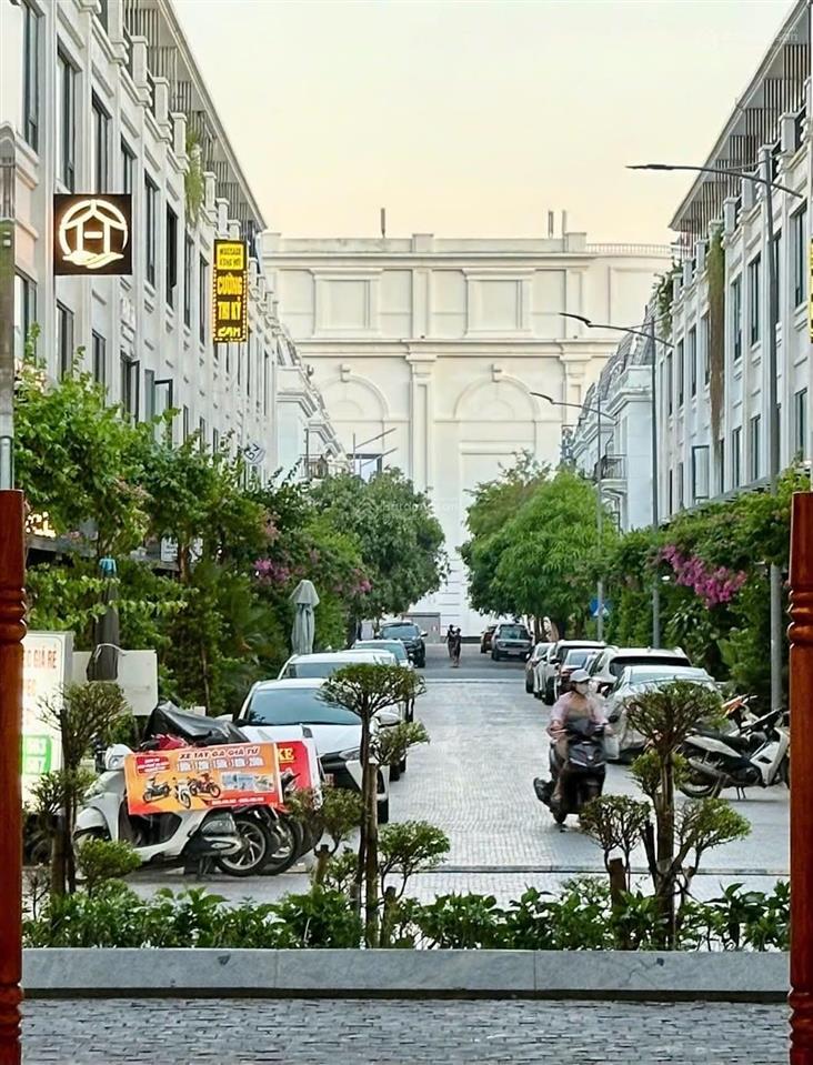 Siêu hot!!! căn shophouse apec ngay tttp giá cắt lỗ chỉ 6,2 tỷ