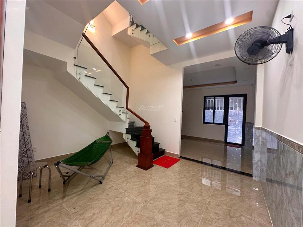 Siêu hot!!! căn shophouse apec ngay tttp giá cắt lỗ chỉ 6,2 tỷ