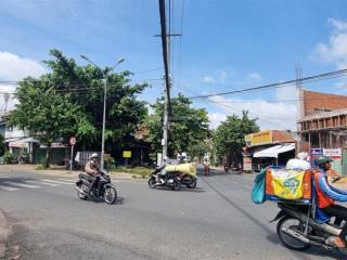 Bán nhà 8mx20m =162m đất ở mặt tiền đường song hành xã hóc môn.vị trí ngay ngã 4, 2mặt tiền kinh d.