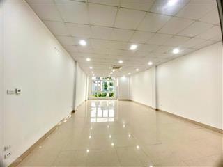 Cho thuê sàn vp 100m² khu đền lừ, có hầm xe máy, chỗ để ô tô, an ninh tốt, giá 12 triệu