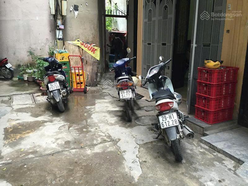 Nhà riêng ngõ phố minh khai gần đầu bạch mai dt 30m2x4t giá 10tr