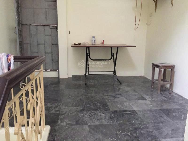 Nhà riêng ngõ phố minh khai gần đầu bạch mai dt 30m2x4t giá 10tr