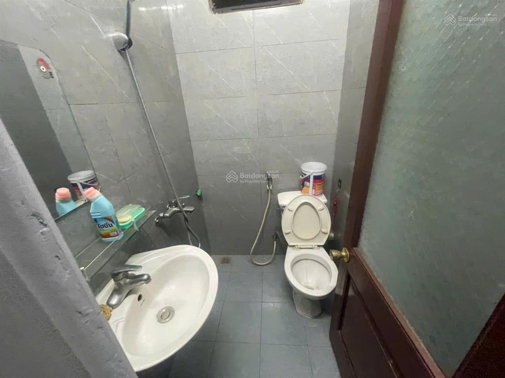 Ngõ 274, đường trương định, diện tích 55m2x3t và 20m2 sân trước sau, 13 triệu