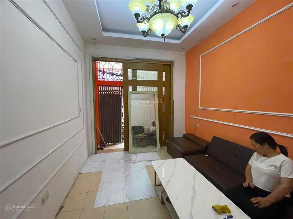 Nhà riêng ngõ 383 trần đại nghĩa dt 35m2 x 3t giá 10tr