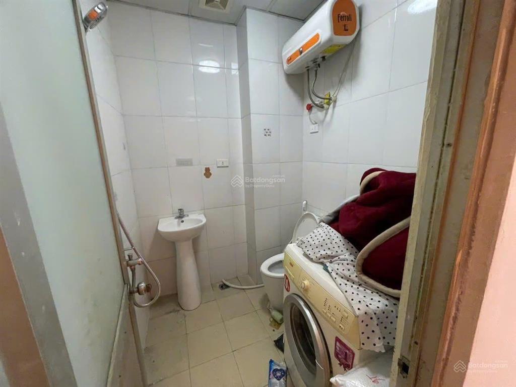Nhà riêng ngõ 383 trần đại nghĩa dt 35m2 x 3t giá 10tr