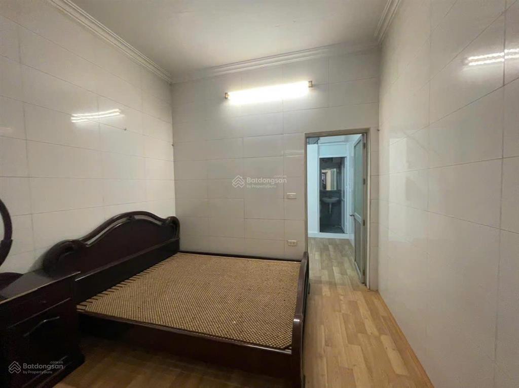 Nhà riêng ngõ phố minh khai, mai động, dt 30m2 x 4t, giá 10tr