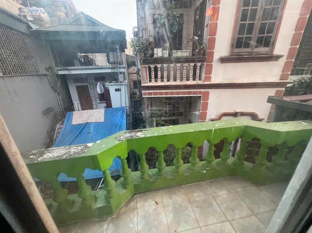 Nhà riêng ngõ phố minh khai, mai động, dt 30m2 x 4t, giá 10tr