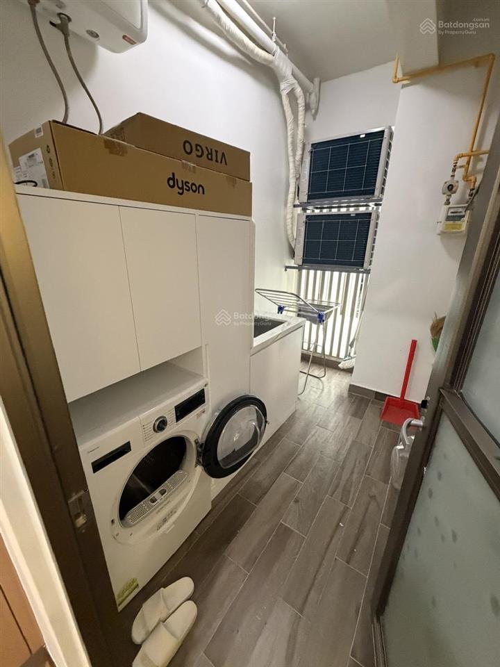 M8 midtown pmh  88m2  2pn  10.6 tỷ (full nội thất cao cấp)  hướng mát, tầng đẹp