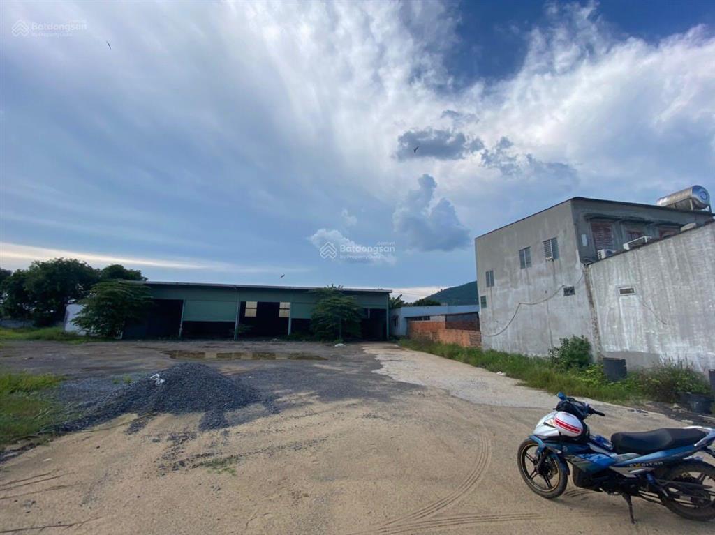Cần bán nhà xưởng suối cát, 4700m², có 1000m² thổ cư, sát bên tl763, suối cát, xuân lộc, đn