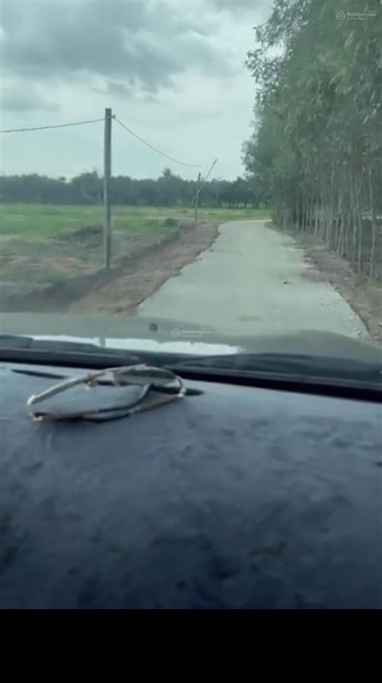 Bán 2.9ha xuân hòa, đường bê tông, sát bên kdc, gần ql1a, có 300m2 thổ cư, mặt tiền nhiều, giá rẻ