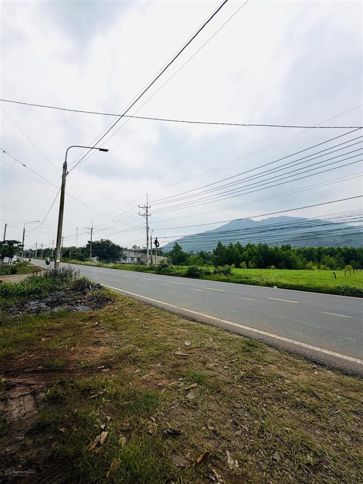 Bán đất tl 763, có thổ cư, suối cát, p. xuân lộc, 18 tỷ, 12000m2, gần ql 1a và cổng chào sungroup