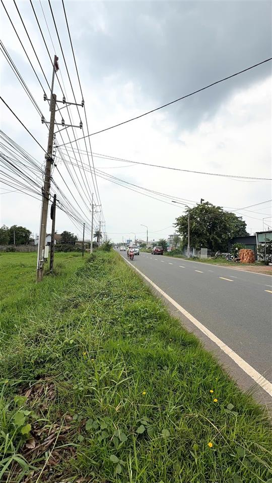 Bán đất tl 763, có thổ cư, suối cát, p. xuân lộc, 18 tỷ, 12000m2, gần ql 1a và cổng chào sungroup