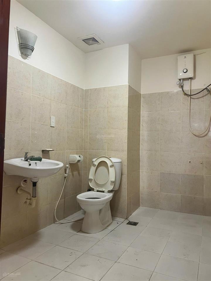 Ktx chung cư nam 1,5tr/tháng bao hết gần ueh, văn hiến  có sân vườn khu đọc sách rộng 160 m2