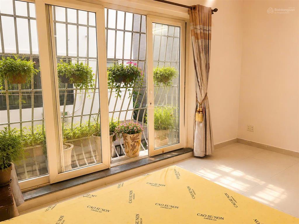 Phòng studio rộng 33m2 chỉ còn 1 phòng | đi bộ 7 phút đến ueh và văn hiến