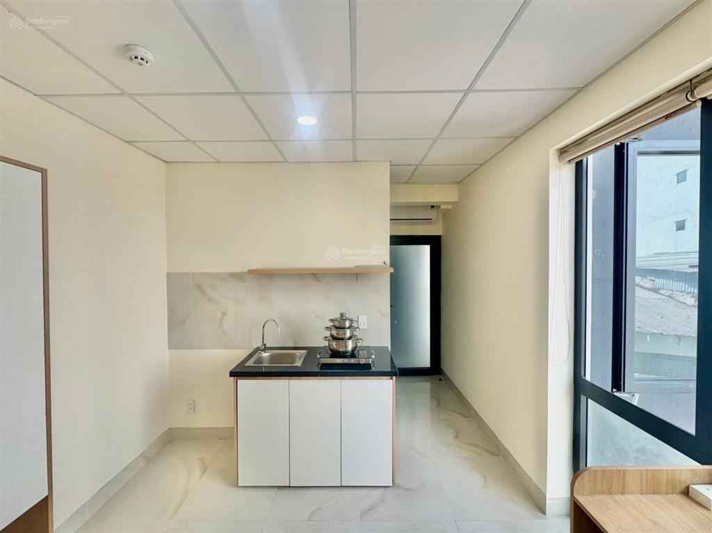 Phòng 25m2 gần ueh và vhu nguyễn văn linh, có ban công, thang máy, wc riêng