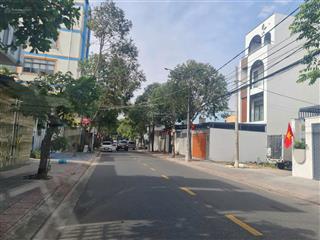 Chính chủ gửi bán lô đất góc 2 mặt tiền đường bến nôm, p. rạch dừa tp vũng tàu, dt 111m2 giá 8.3 tỷ