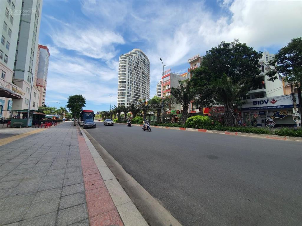 Bán lô đất biệt thự khu đô thị chí linh vũng tàu, 356,3m2 rộng 15.3x24m giá 23.5 tỷ đầu tư tốt