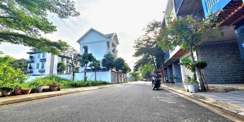 Bán đất dự án tây 3/2 của hodeco vũng tàu dt 247m2 giá đầu tư 57tr/m2 gần sun group pháp lý an toàn