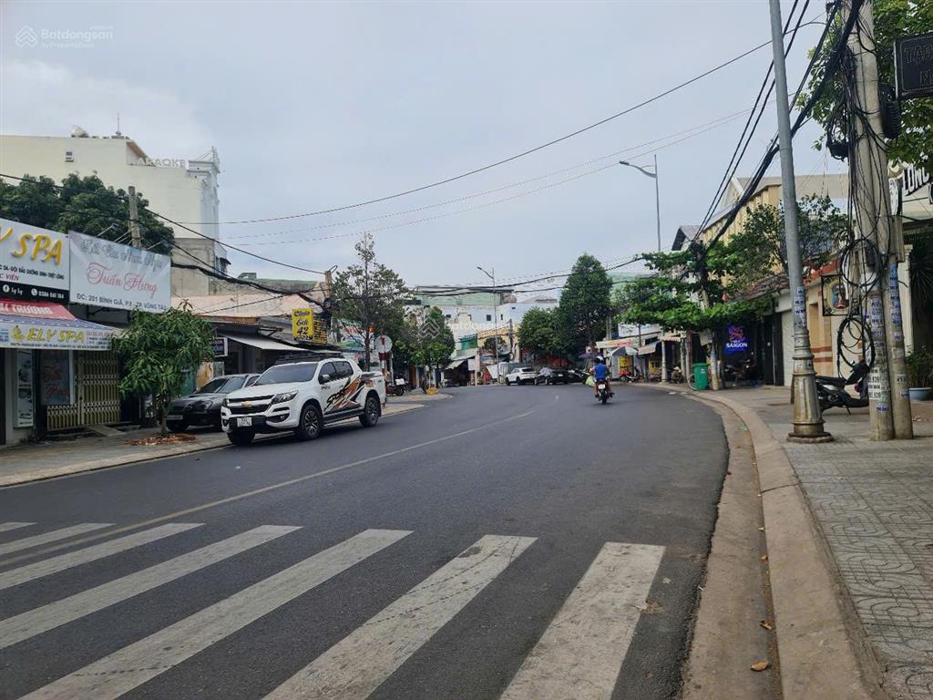Bán nhà 1tr 2l cách biển 500m đường trần bình trọng p.8 vũng tàu 93m2 đường vỉa hè giá chỉ 10 tỷ tl