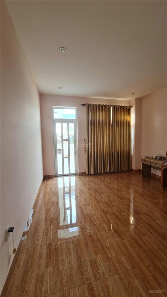 Bán nhà 1 tr 2 lầu khu đô thị chí linh 18 tầng đường to 20m giá 9.99 tỷ  vũng tàu  giá đầu tư