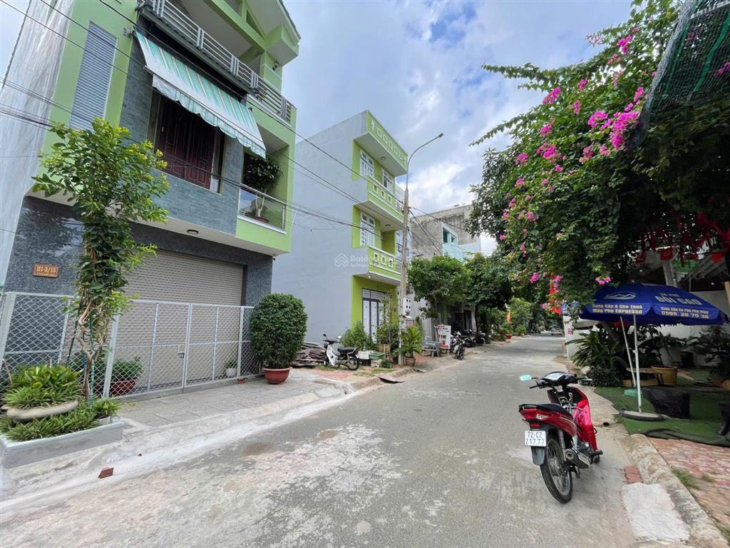 Bán lô đất khu đô thị chí linh giá 6.5 tỷ dt 72m2 hướng đông nam vũng tàu gần sun group 1km