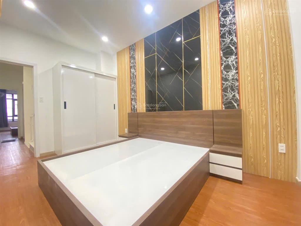 Bán nhà hẻm xe hơi đường phan đăng lưu, p.3, quận phú nhuận  gần phan xích long