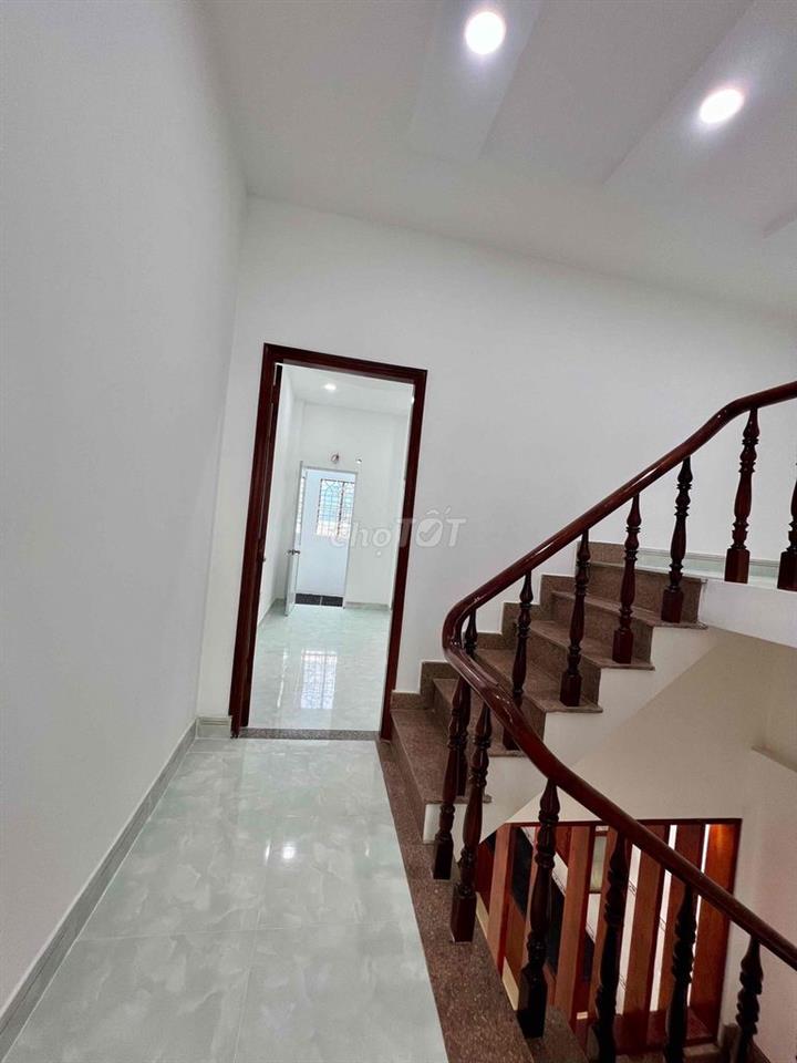 Cho Thuê Nhà Hẻm 94 Vườn Lài Q12 DT 4x17 1Trệt 1Lửng 3Lầu 3Pn 5Wc