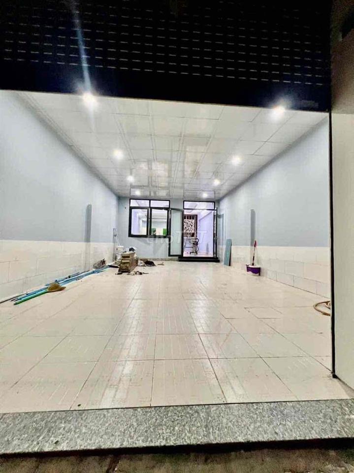 Cho Thuê Nguyên Căn Nhà Phố DT 180m2 1Trệt 2Lầu 4Pn 4Wc Hẻm Xe Tải