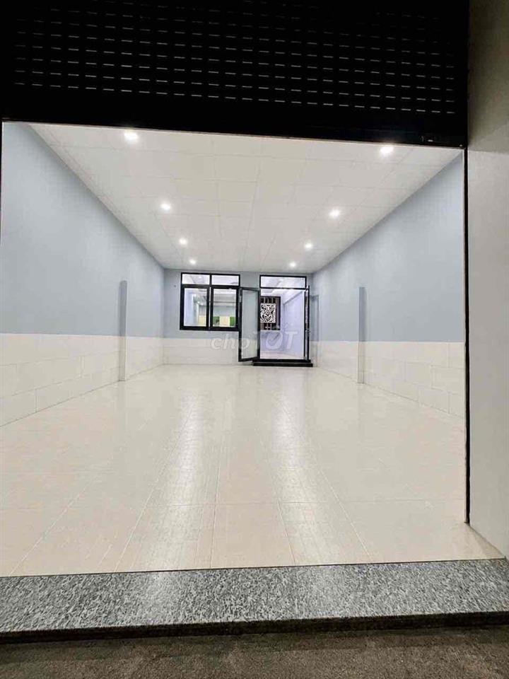 Cho Thuê Nguyên Căn Nhà Phố DT 180m2 1Trệt 2Lầu 4Pn 4Wc Hẻm Xe Tải