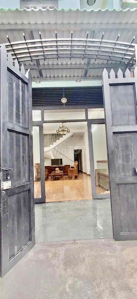 Cho Thuê Nhà Mới Xây DT 100m2 1Trệt 1Lầu 2Pn 2Wc Ngay Gần Chợ Vườn Lài