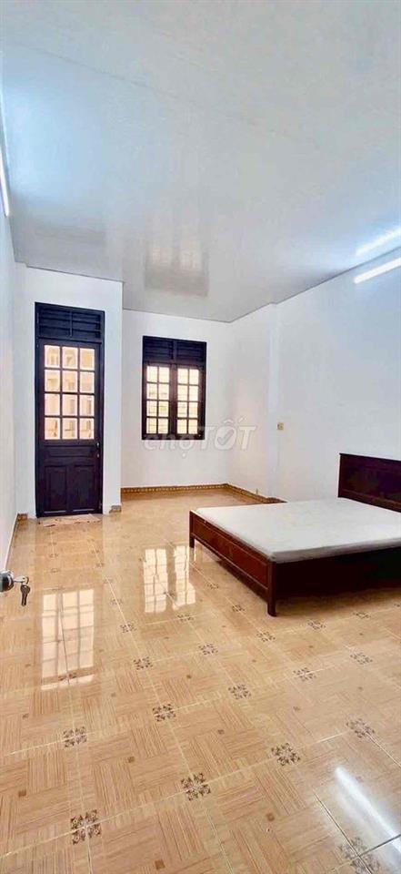 Cho Thuê Nhà Mới Xây DT 100m2 1Trệt 1Lầu 2Pn 2Wc Ngay Gần Chợ Vườn Lài