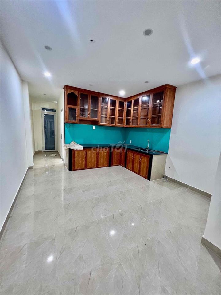 Cho Thuê Nhà DT 140m2 1Trệt 1Lầu 3Pn 2Wc Sân Xe Máy Hẻm Xe Tải