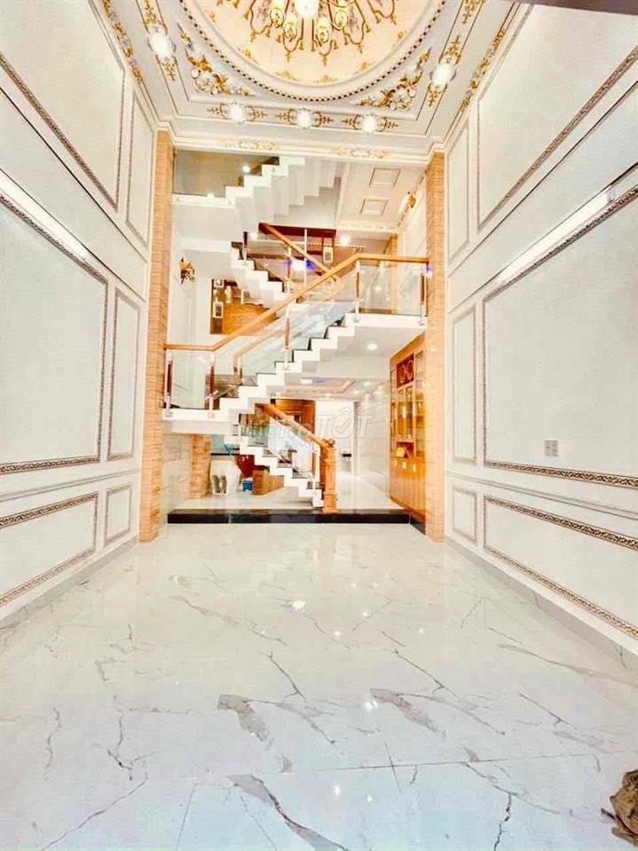 Cho Thuê Nguyên Căn Nhà Mới Xây 100% DT 250m2 1Trệt 1Lửng 3Lầu 4Pn 5Wc