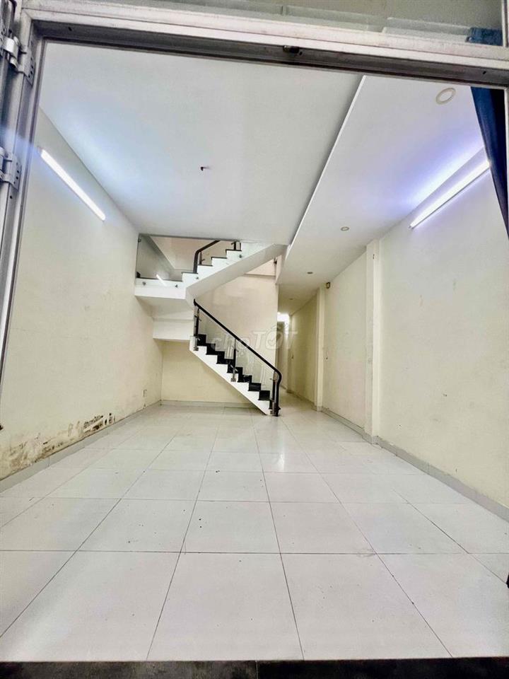 Cho Thuê Nhà DT 4x21 1Trệt 1Lầu 3Pn 3Wc Sân Xe Máy Hẻm Xe Tải