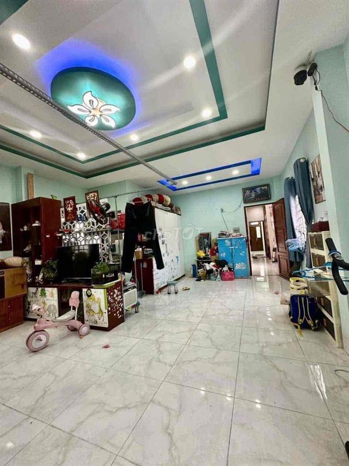Cho Thuê Nhà Mặt Tiền Nguyễn Thị Sáu DT 5,5x38 1Trệt 2Lầu
