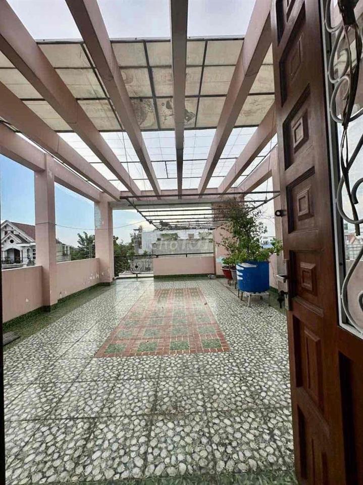 Cho Thuê Nhà Mặt Tiền Nguyễn Thị Sáu DT 5,5x38 1Trệt 2Lầu