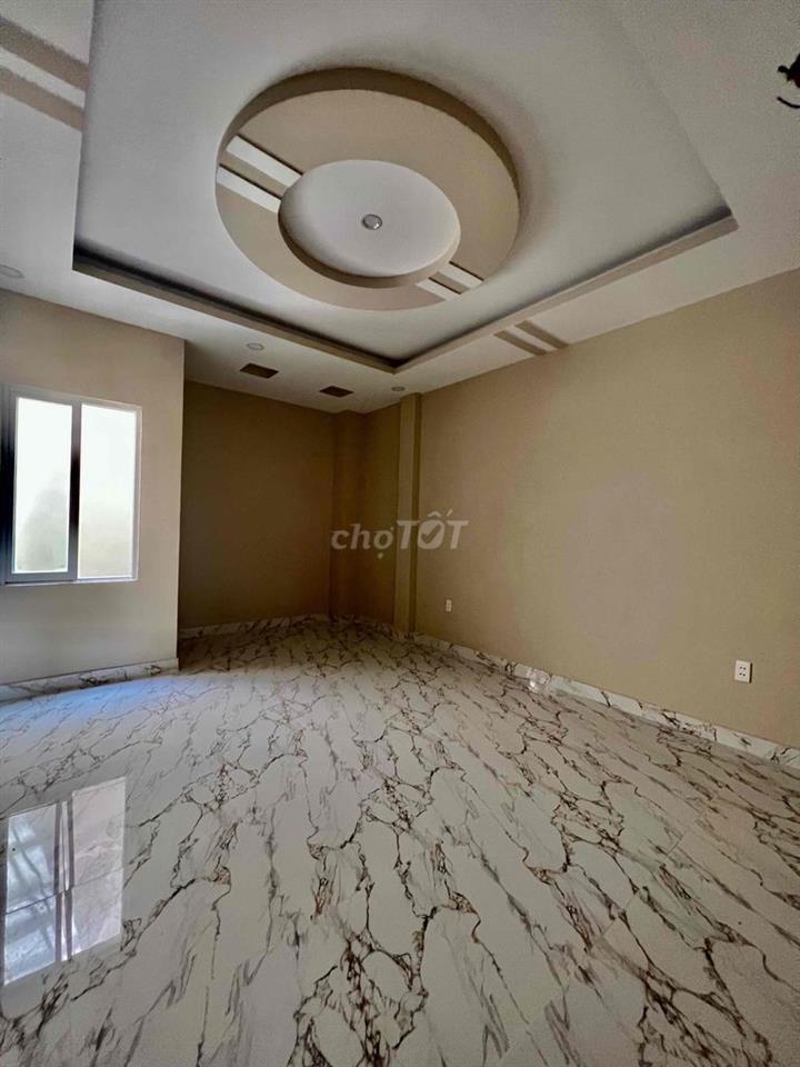 Cho Thuê Nguyên Căn Biệt Thự DT 800m2 1Trệt 3Lầu 6Pn 6Wc Y Như Hình