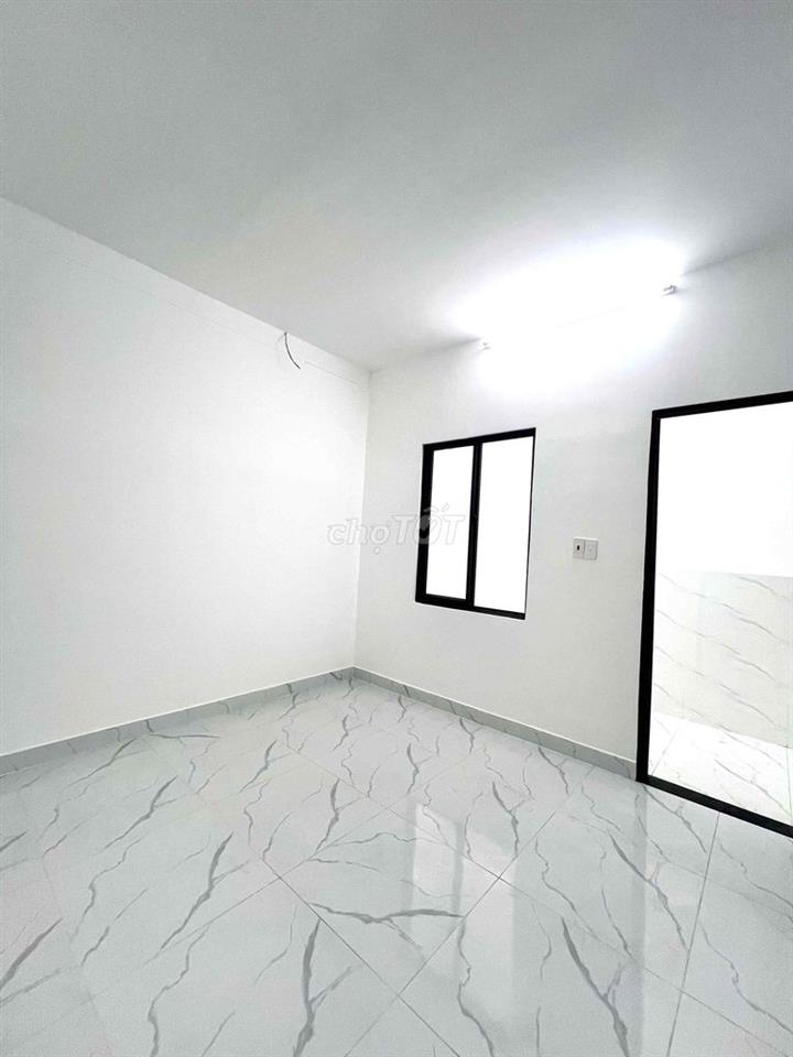 Cho Thuê Nhà Mới Xây 100% DT 100m2 1Trệt 1Lửng 3Pn 1Wc Hẻm Rộng 10M