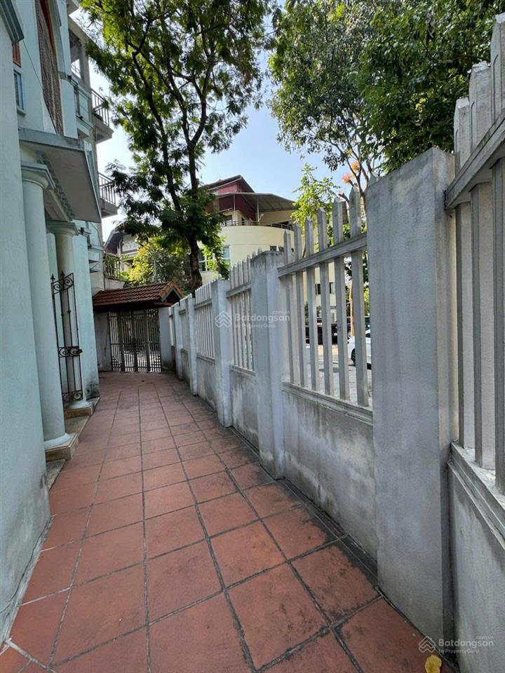 Bán nhà lô góc 3 mặt thoáng kim cương kđt định công, 112m2, mặt tiền 25m chỉ 56 tỷ