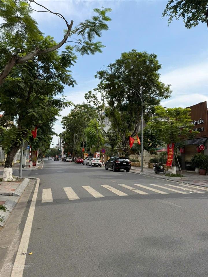 Bán nhà mặt phố quang trung, hoàn kiếm, căn góc 595m², mặt tiền 35m, 480 tỷ