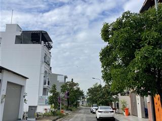 Bán lô đất dự án phú nhuận 1, dt. 7x18,5, sổ đỏ, giá 155tr/m2