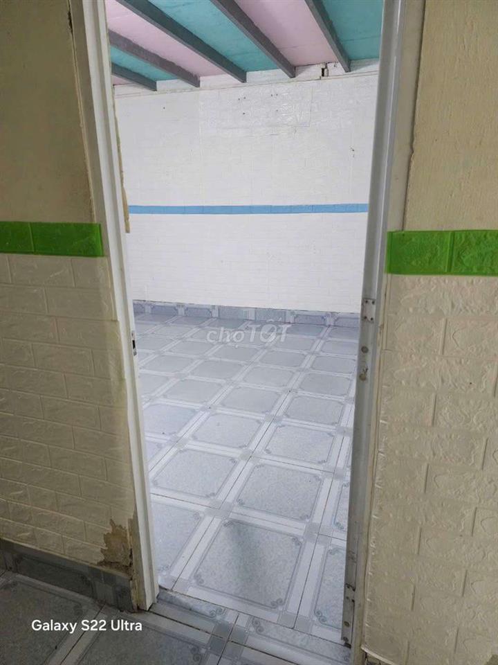 Nhà cấp 4 có 70 m² đất thổ cư tại đường Bình Thành