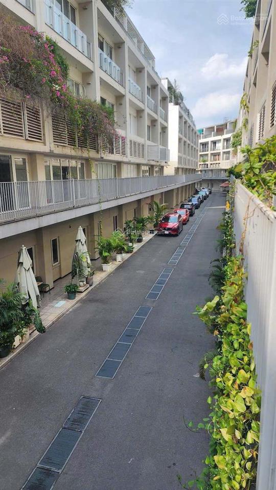 Chính chủ bán nhà phố sari town sala diện tích 122,5m  giá 95 tỷ  vị trí đẹp trung tâm thủ thiêm